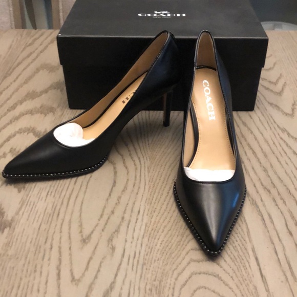 Coach Pumps - Picture 2 of 4
